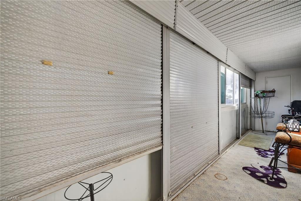 VICTORIA MANOR CONDO - Residential