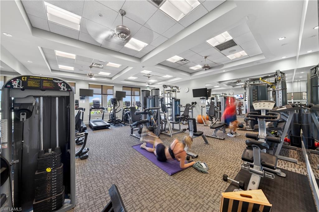 SUNSET STREAM - Residential