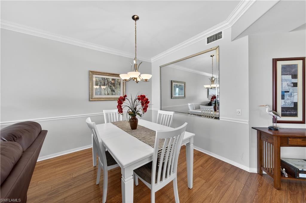 SUNSET STREAM - Residential