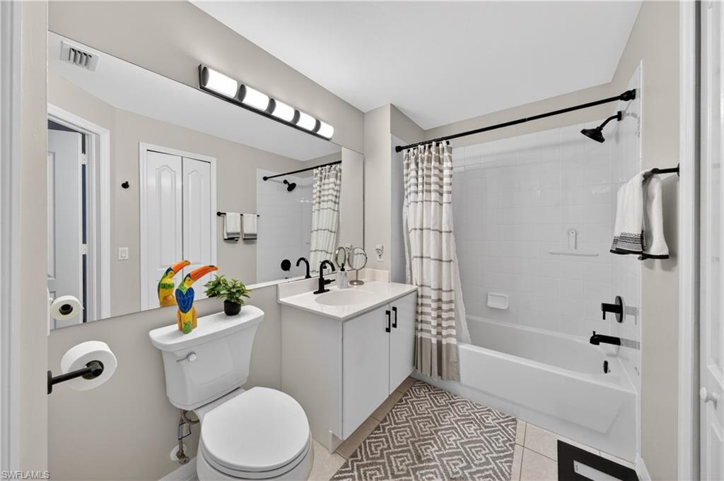 SUNSET STREAM - Residential