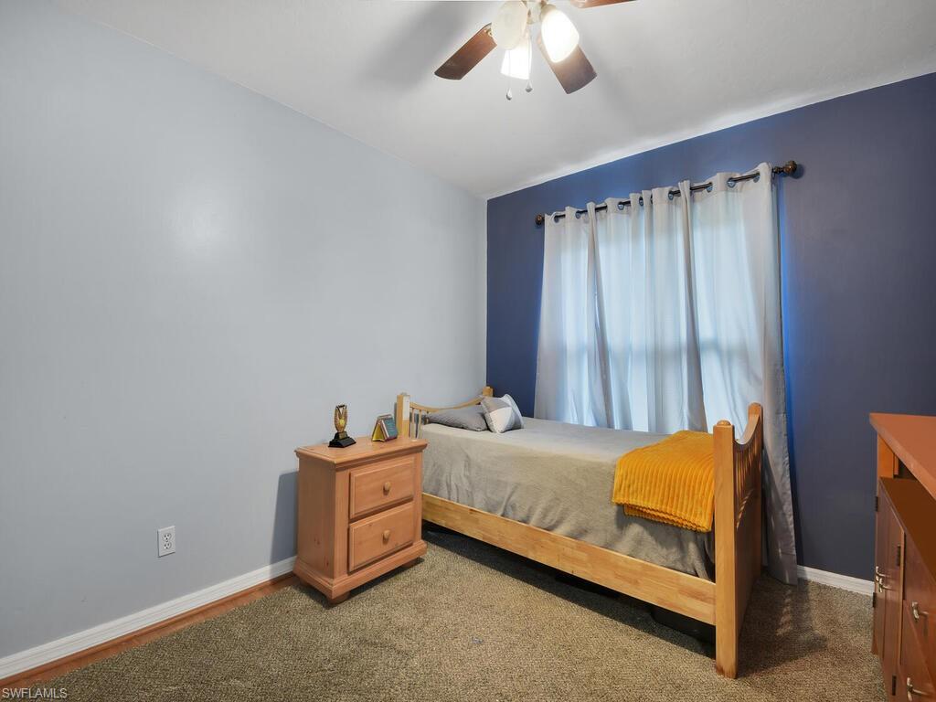 SAN CARLOS PARK - Residential