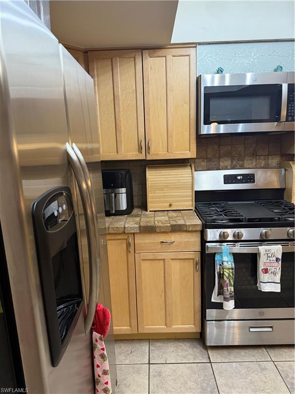 CLEWISTON - Residential