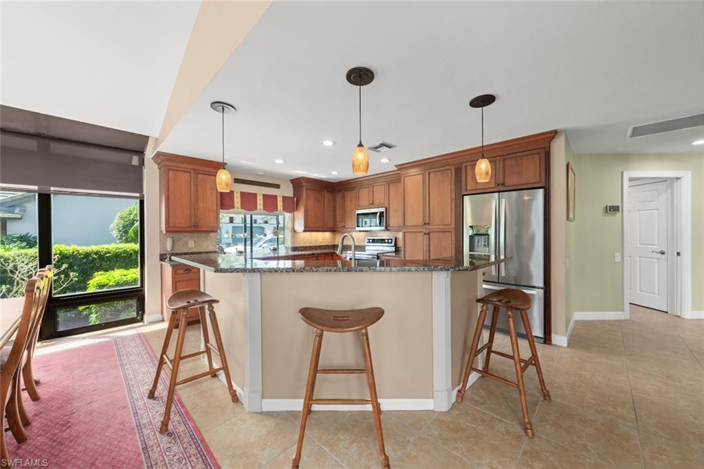 FIDDLESTICKS COUNTRY CLUB - Residential