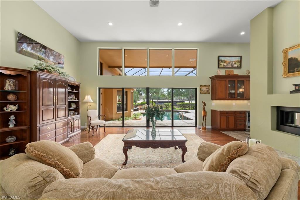 FIDDLESTICKS COUNTRY CLUB - Residential