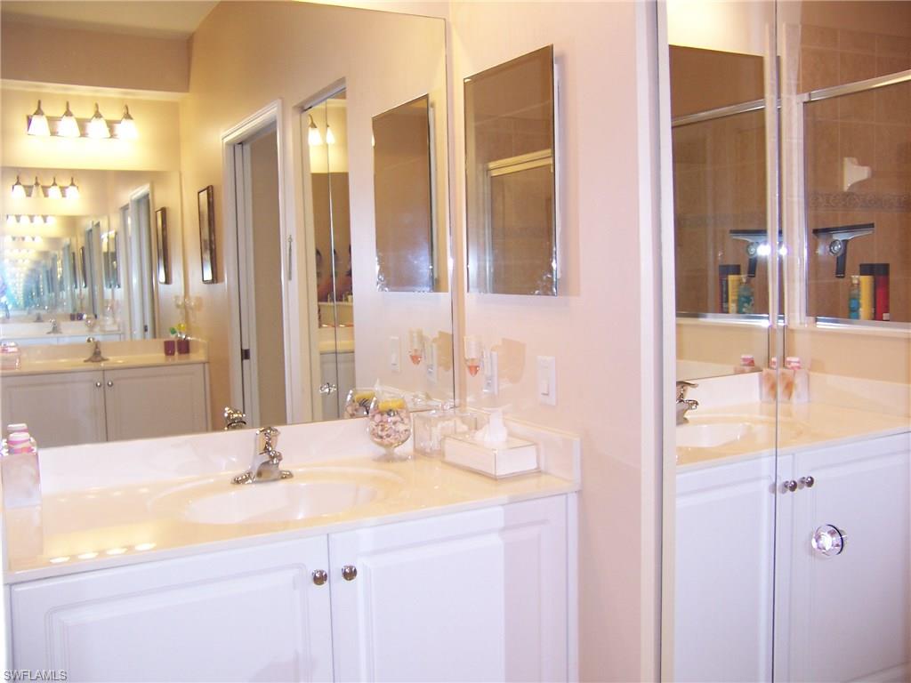 LONGHURST II - Residential