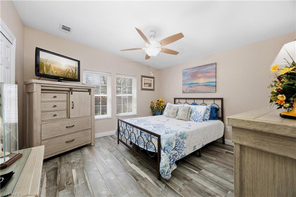 BAYSIDE ESTATES - Residential