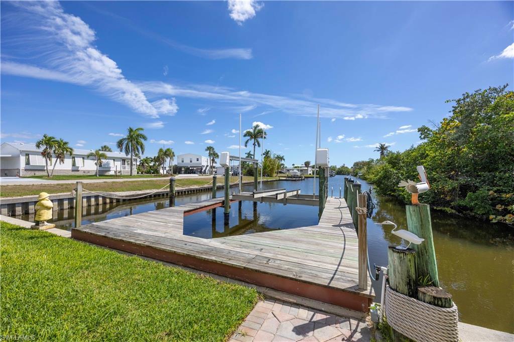 BAYSIDE ESTATES - Residential