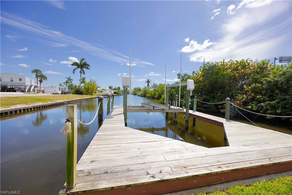 BAYSIDE ESTATES - Residential