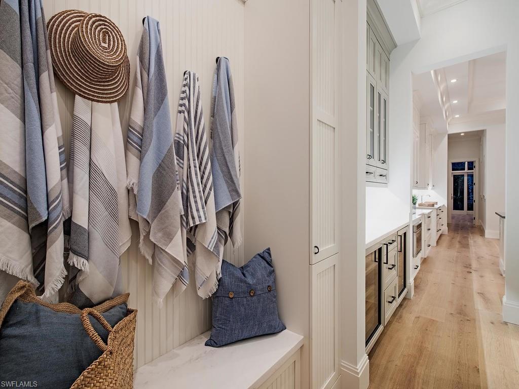 MOORINGS - Residential