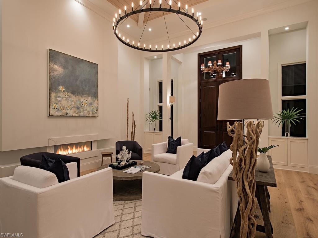 MOORINGS - Residential