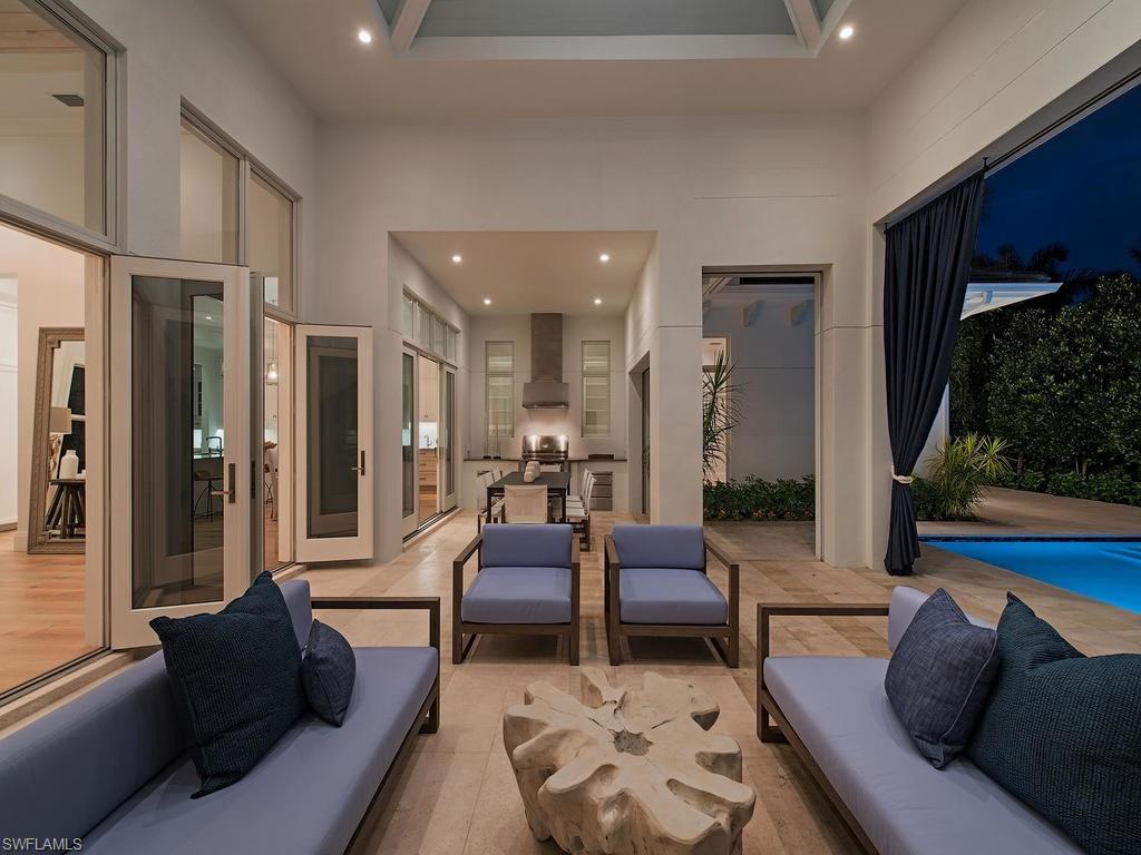 MOORINGS - Residential