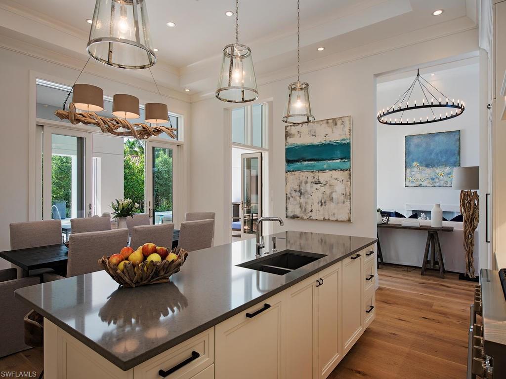 MOORINGS - Residential