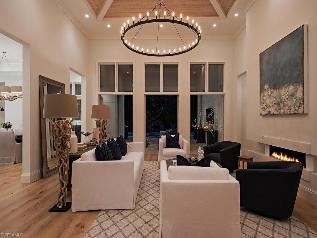 MOORINGS - Residential