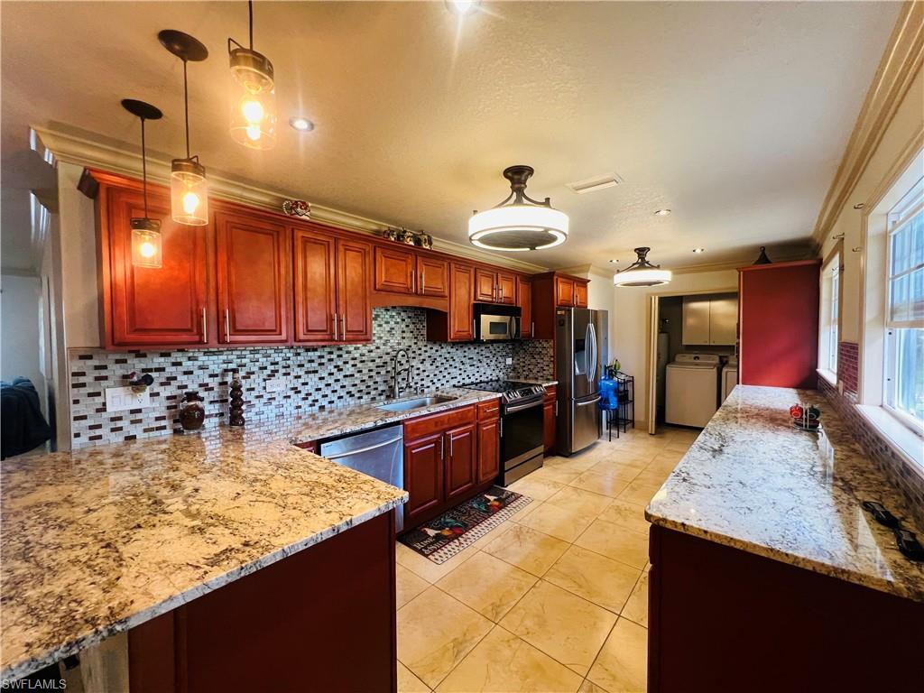 LABELLE ACRES - Residential