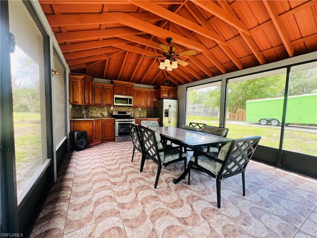 LABELLE ACRES - Residential