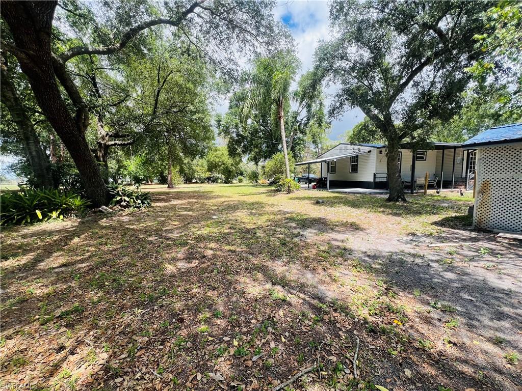 LABELLE ACRES - Residential