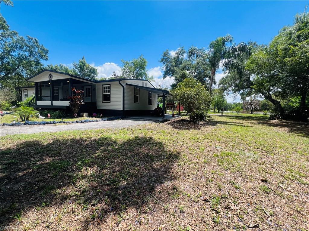 LABELLE ACRES - Residential