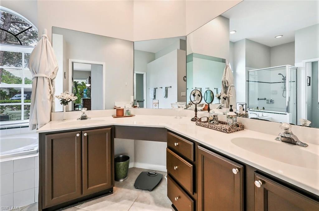 AUTUMN WOODS - Residential Lease