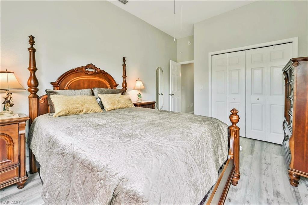 AUTUMN WOODS - Residential Lease