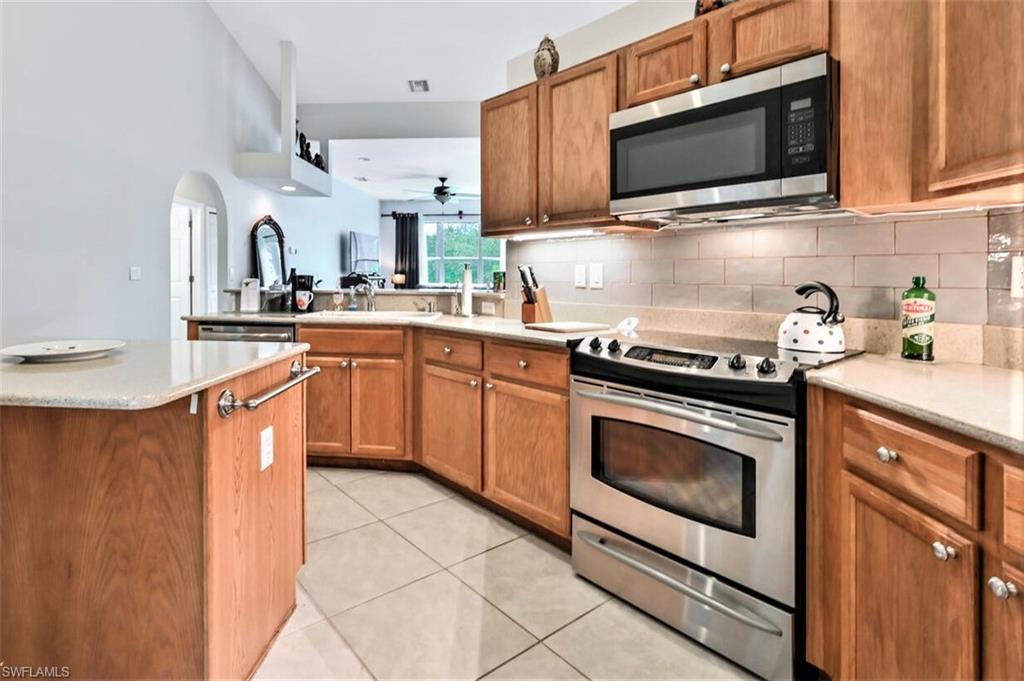 AUTUMN WOODS - Residential Lease