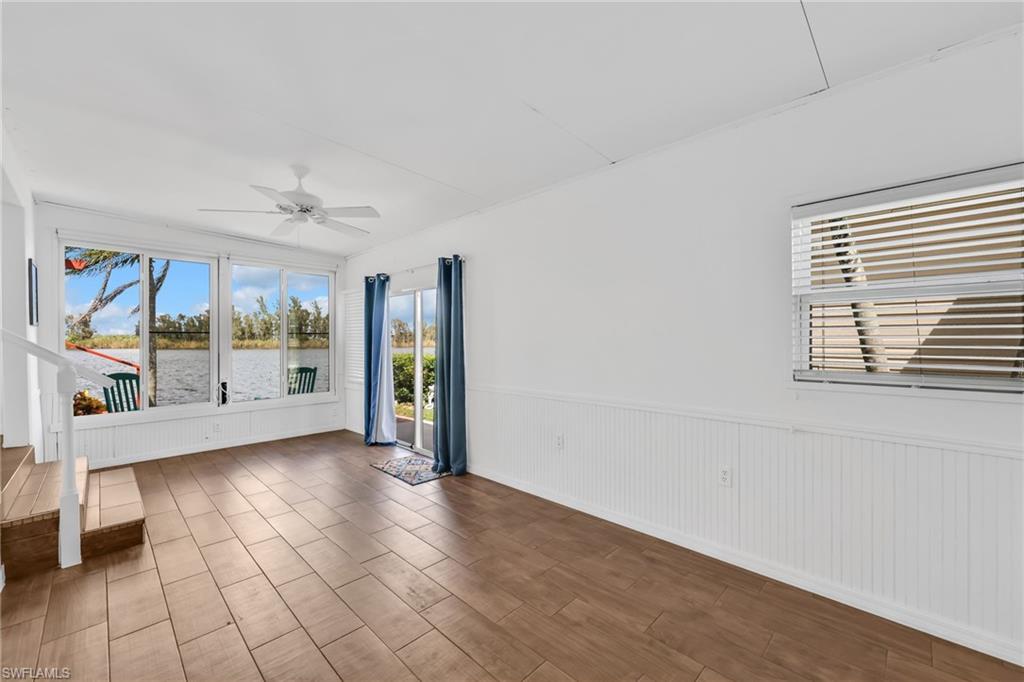 GRANADA LAKES ADULT  RV RESORT - Residential