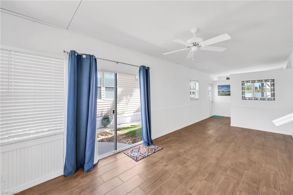 GRANADA LAKES ADULT  RV RESORT - Residential