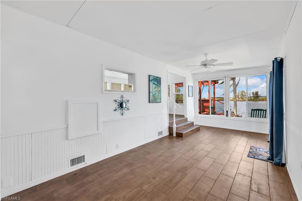 GRANADA LAKES ADULT  RV RESORT - Residential