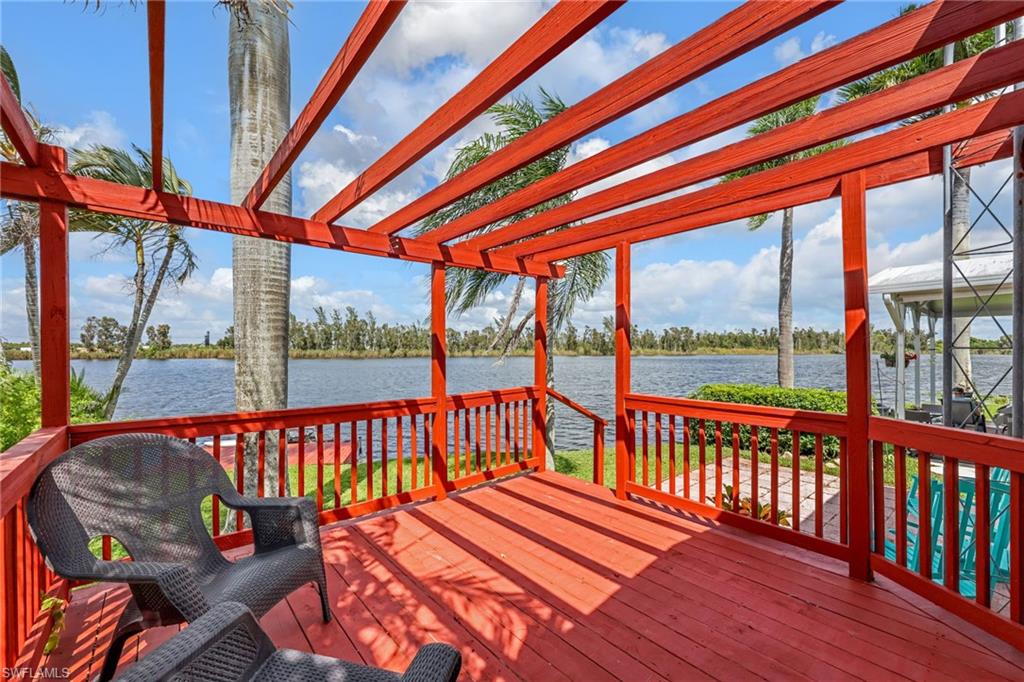 GRANADA LAKES ADULT  RV RESORT - Residential