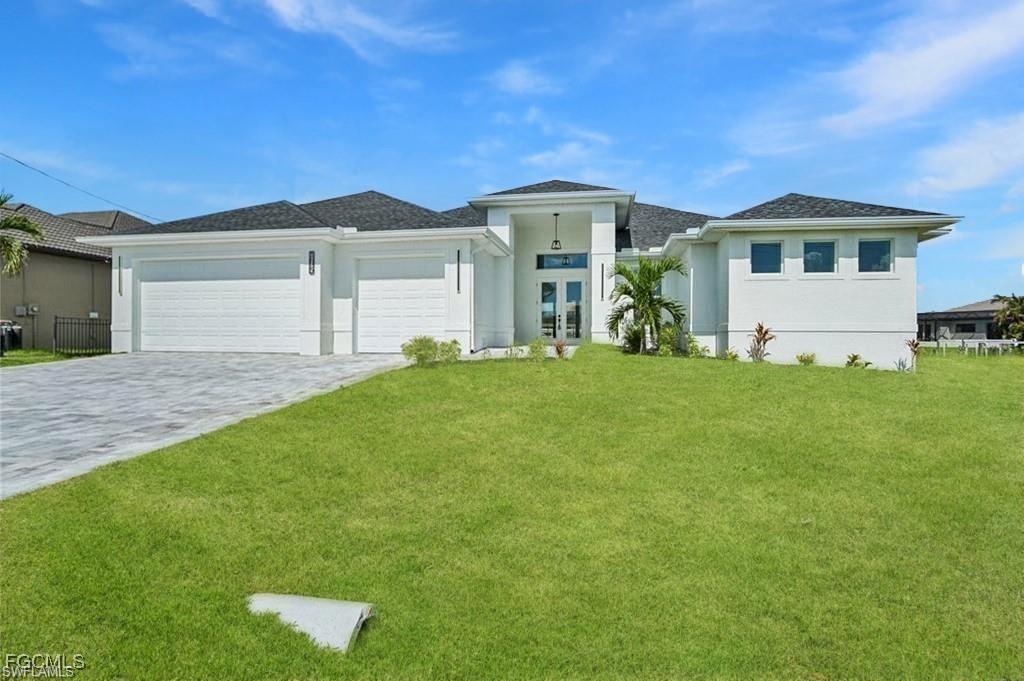 CAPE CORAL - Residential