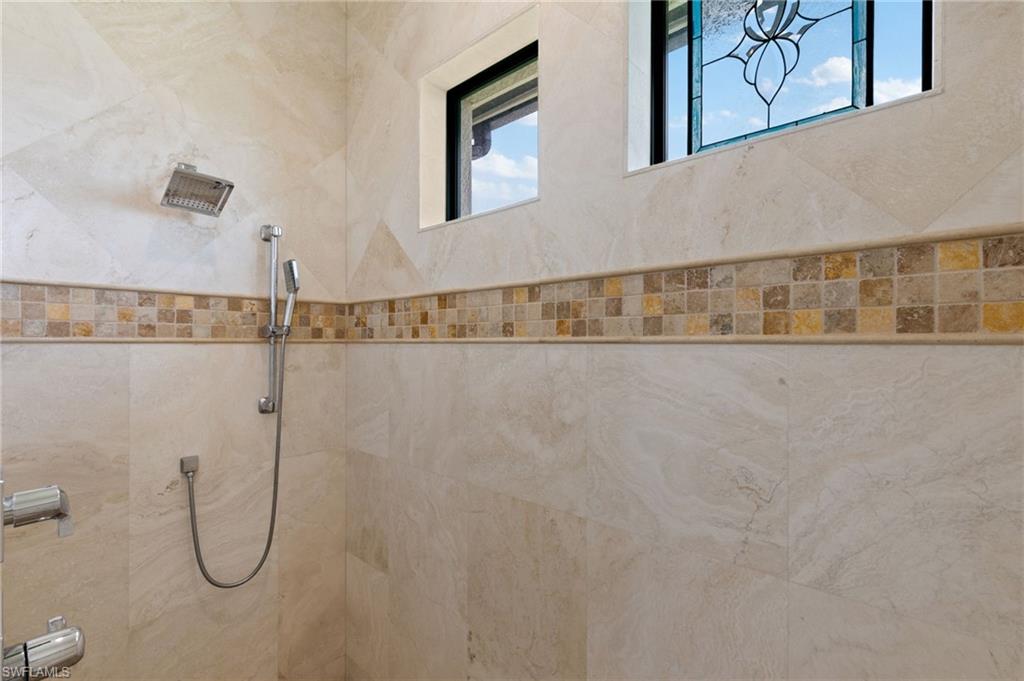 MARCO BEACH - Residential