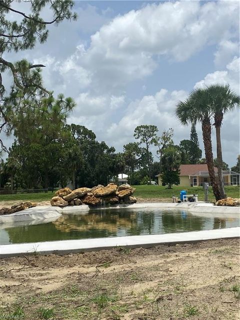 891 Barbara CT LEHIGH ACRES FL 33974