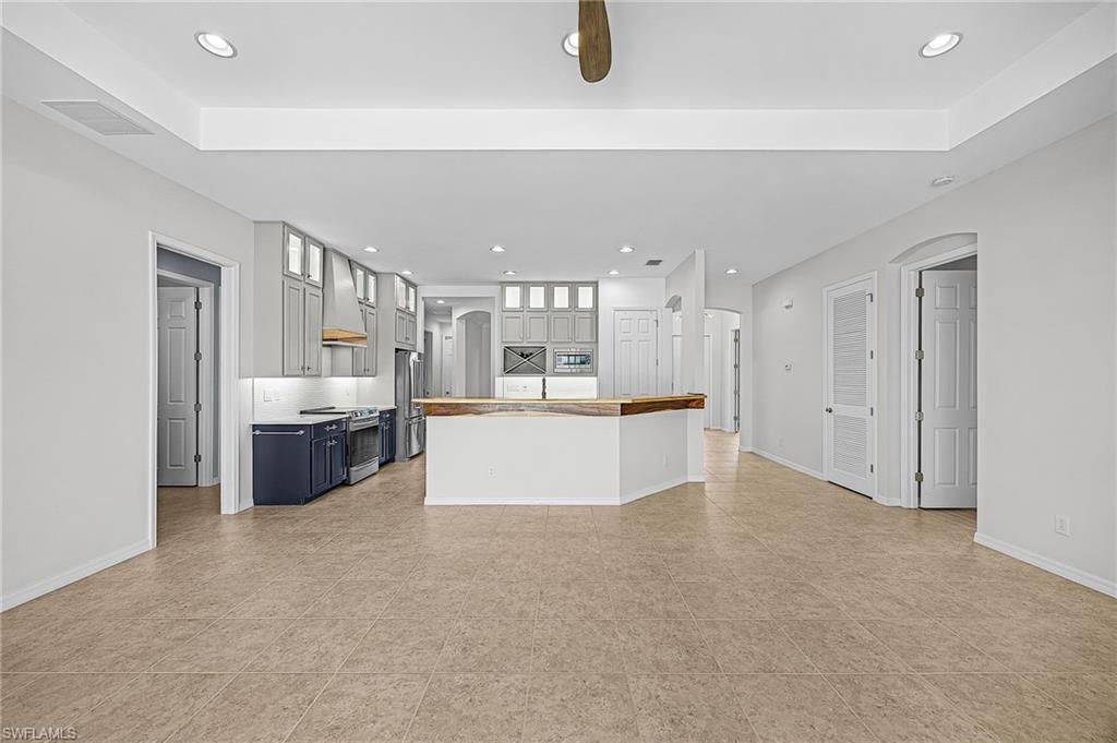 SANDOVAL - Residential