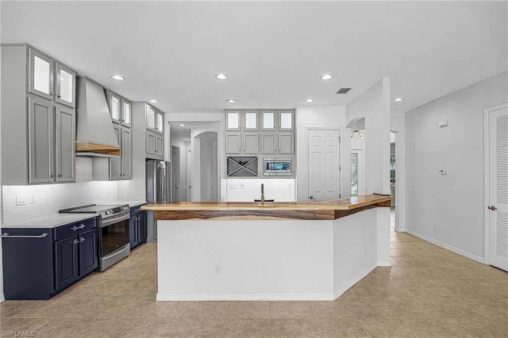 SANDOVAL - Residential