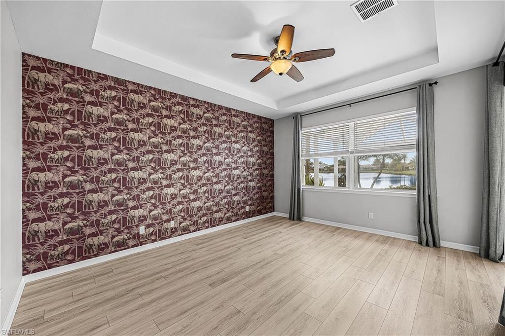 SANDOVAL - Residential