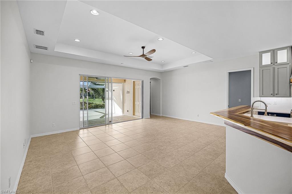 SANDOVAL - Residential