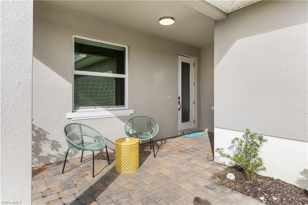 THE VILLAS AT CAUSEWAY KEY - Residential Lease