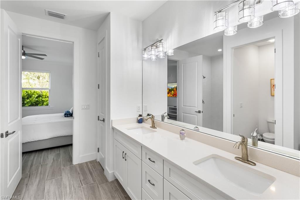 THE VILLAS AT CAUSEWAY KEY - Residential Lease