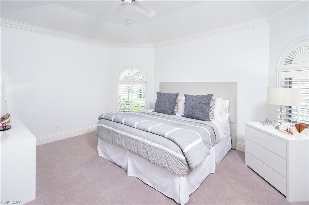 MOORINGS - Residential