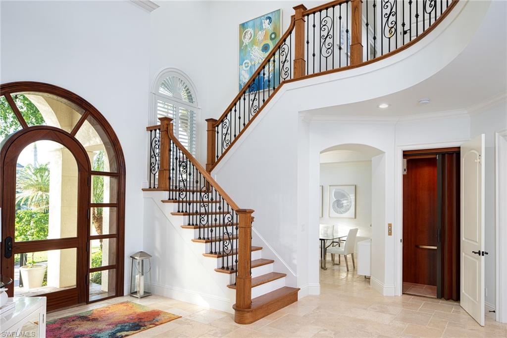 MOORINGS - Residential