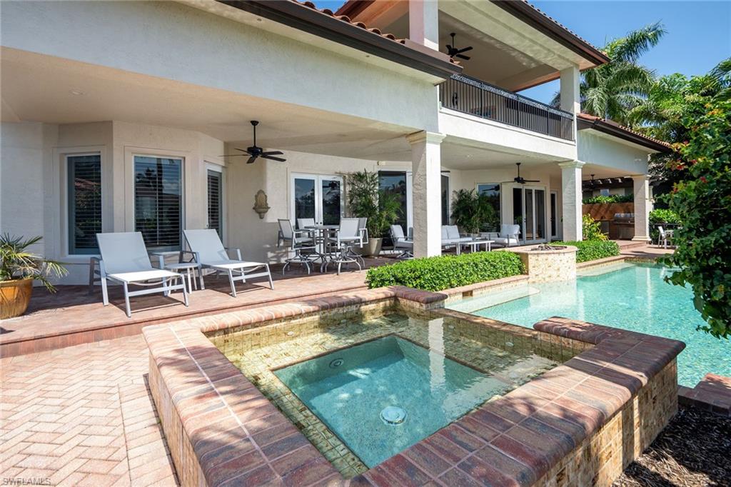 MOORINGS - Residential