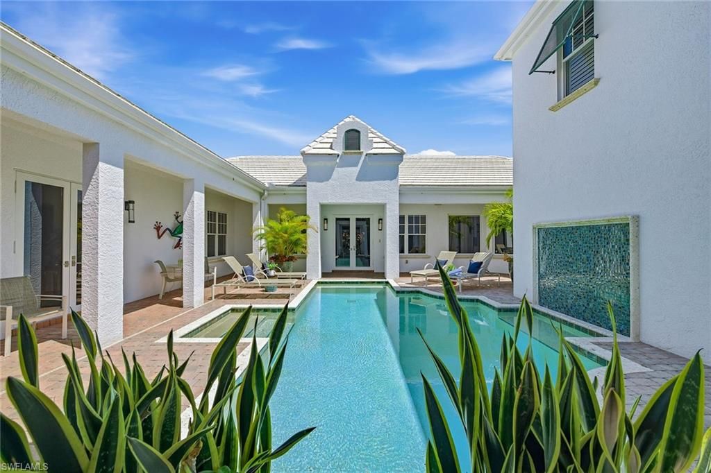 Photo of 667 Binnacle DR, NAPLES, FL 34103 (MLS # 226017849)