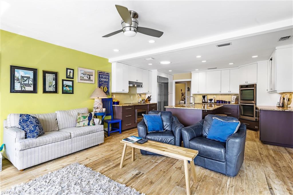 PALM ACRES - Residential