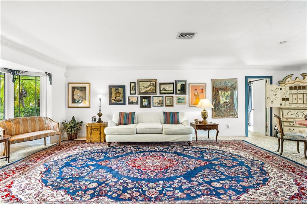 PALM ACRES - Residential