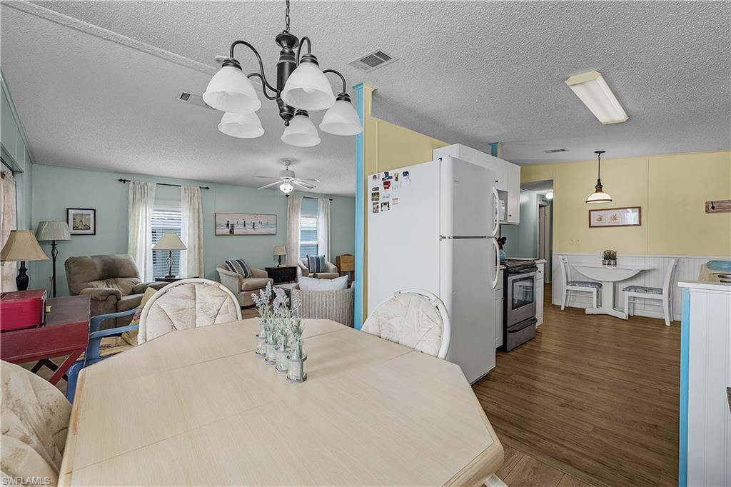 PINE ISLAND COVE - Residential