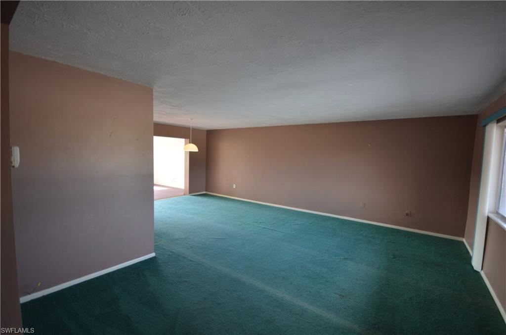 LAKEVIEW GARDENS CONDO - Residential