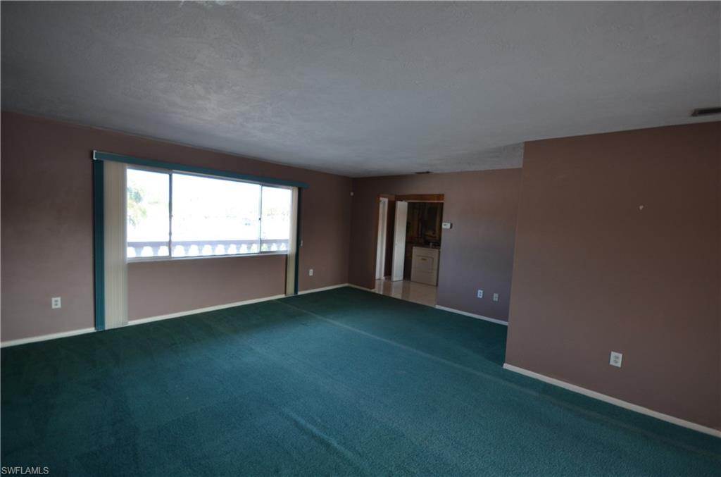 LAKEVIEW GARDENS CONDO - Residential