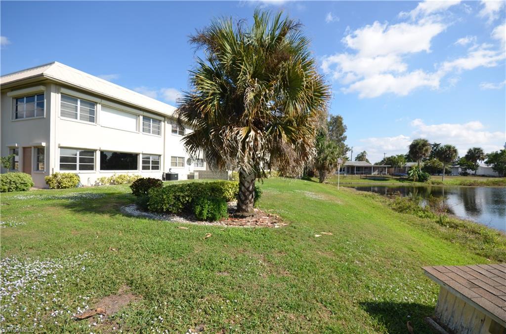 LAKEVIEW GARDENS CONDO - Residential