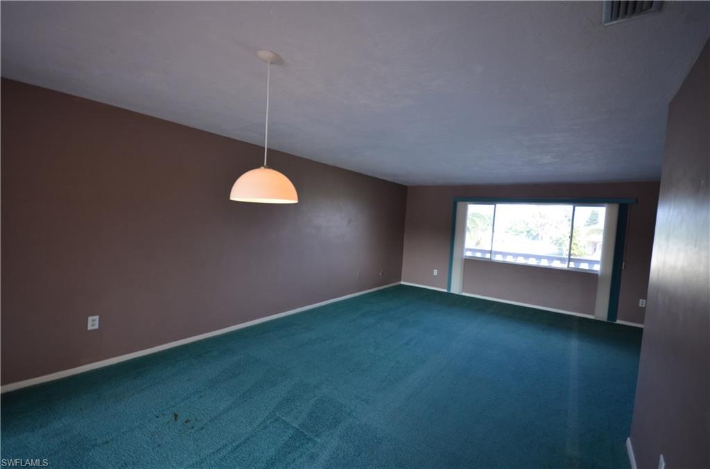 LAKEVIEW GARDENS CONDO - Residential