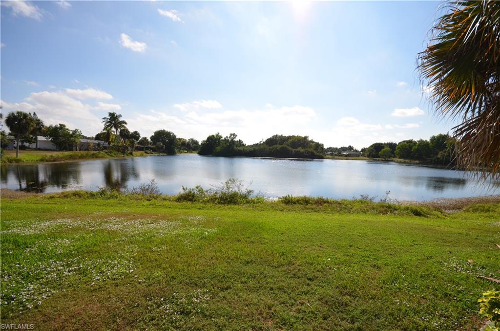 LAKEVIEW GARDENS CONDO - Residential