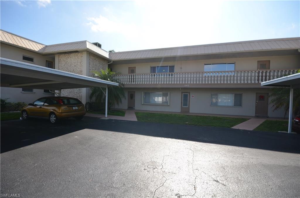 LAKEVIEW GARDENS CONDO - Residential